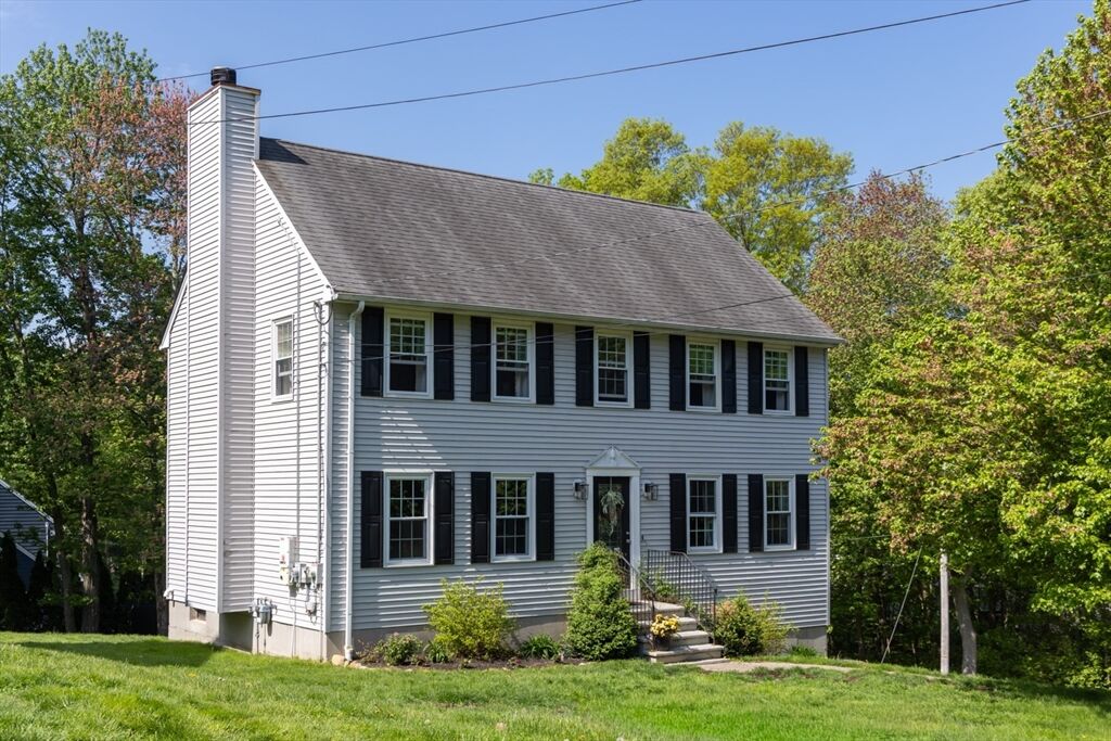 Property Photo:  40 Idora Ave  MA 01832 