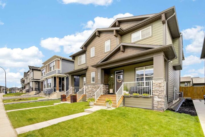 Property Photo: 564 Rowmont Boulevard NW AB T3L 0L6