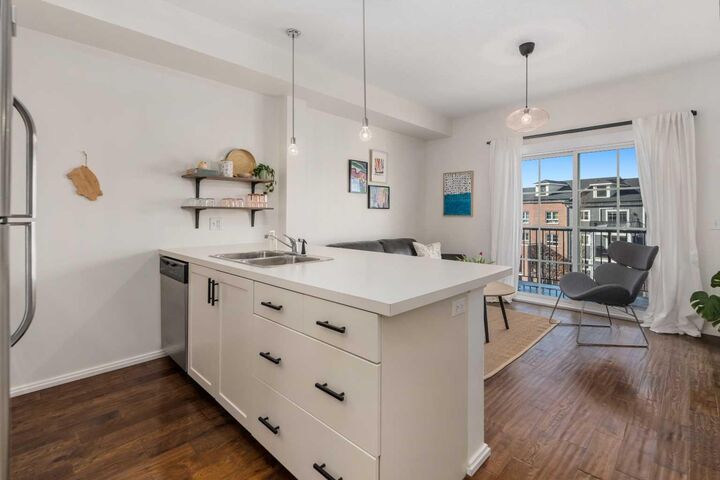 279 Copperpond Common SE 1403 — photo 1