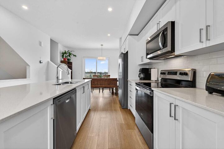 Property Photo: 8562 19 Avenue SE AB T2A 0M8