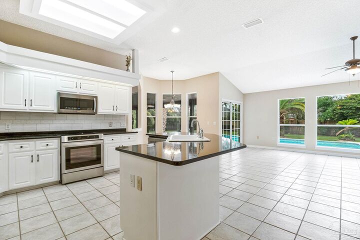 Property Photo:  1175 Mary Kate Dr  FL 32563 