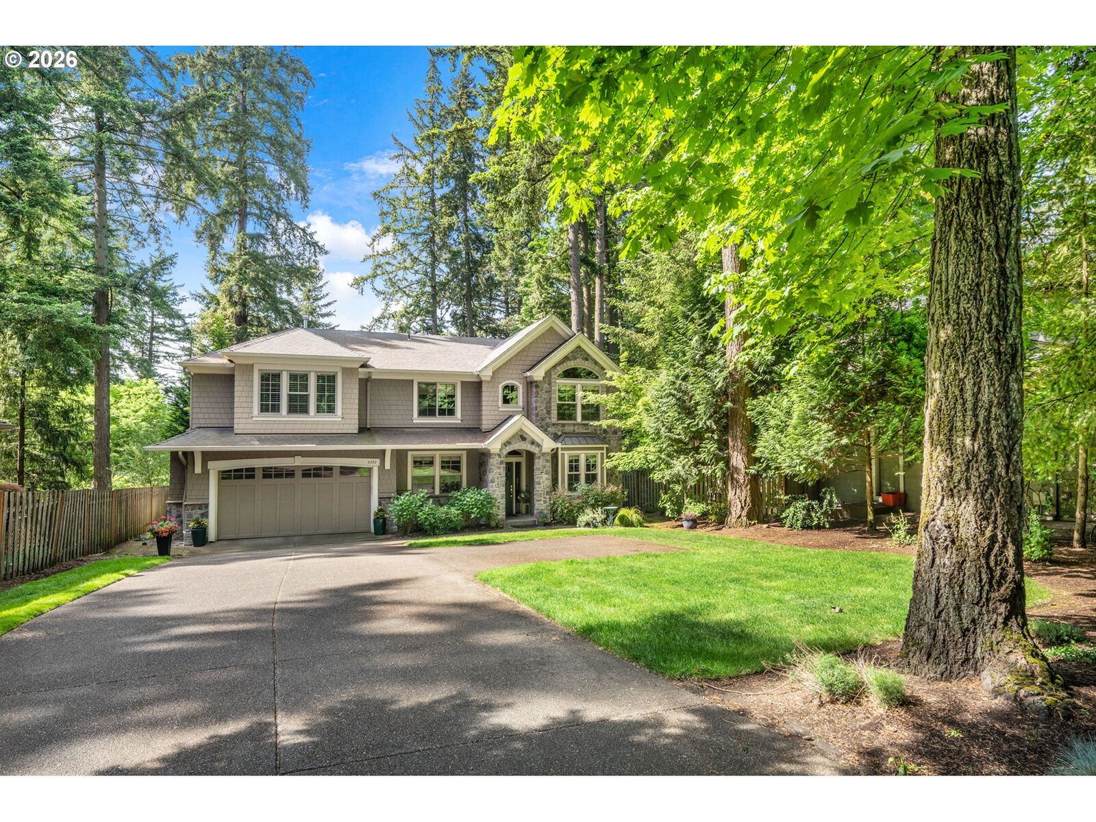 Property Photo: 5352 Washington Ct OR 97035