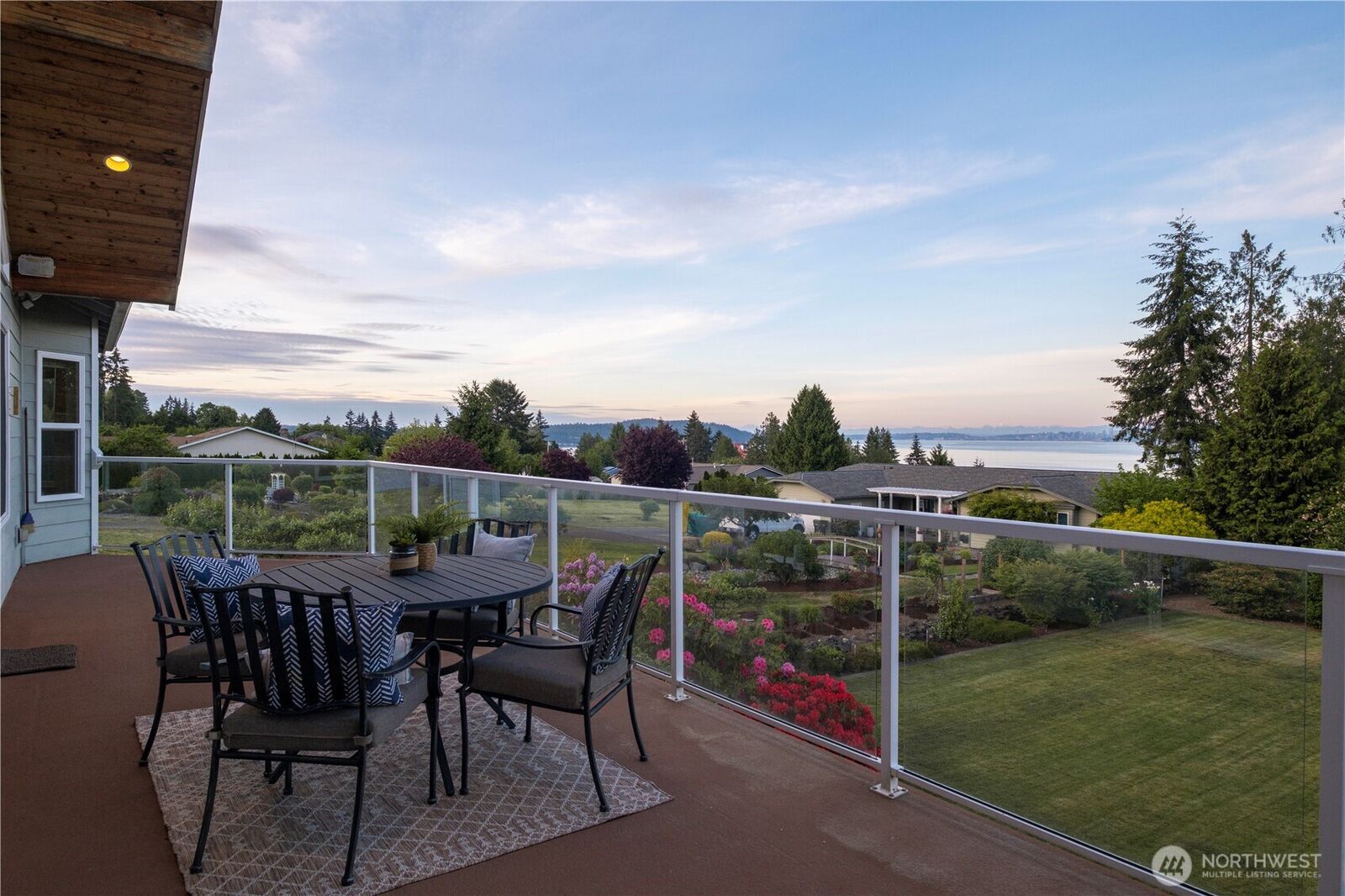Property Photo:  8151 E Seaview Drive  WA 98366 