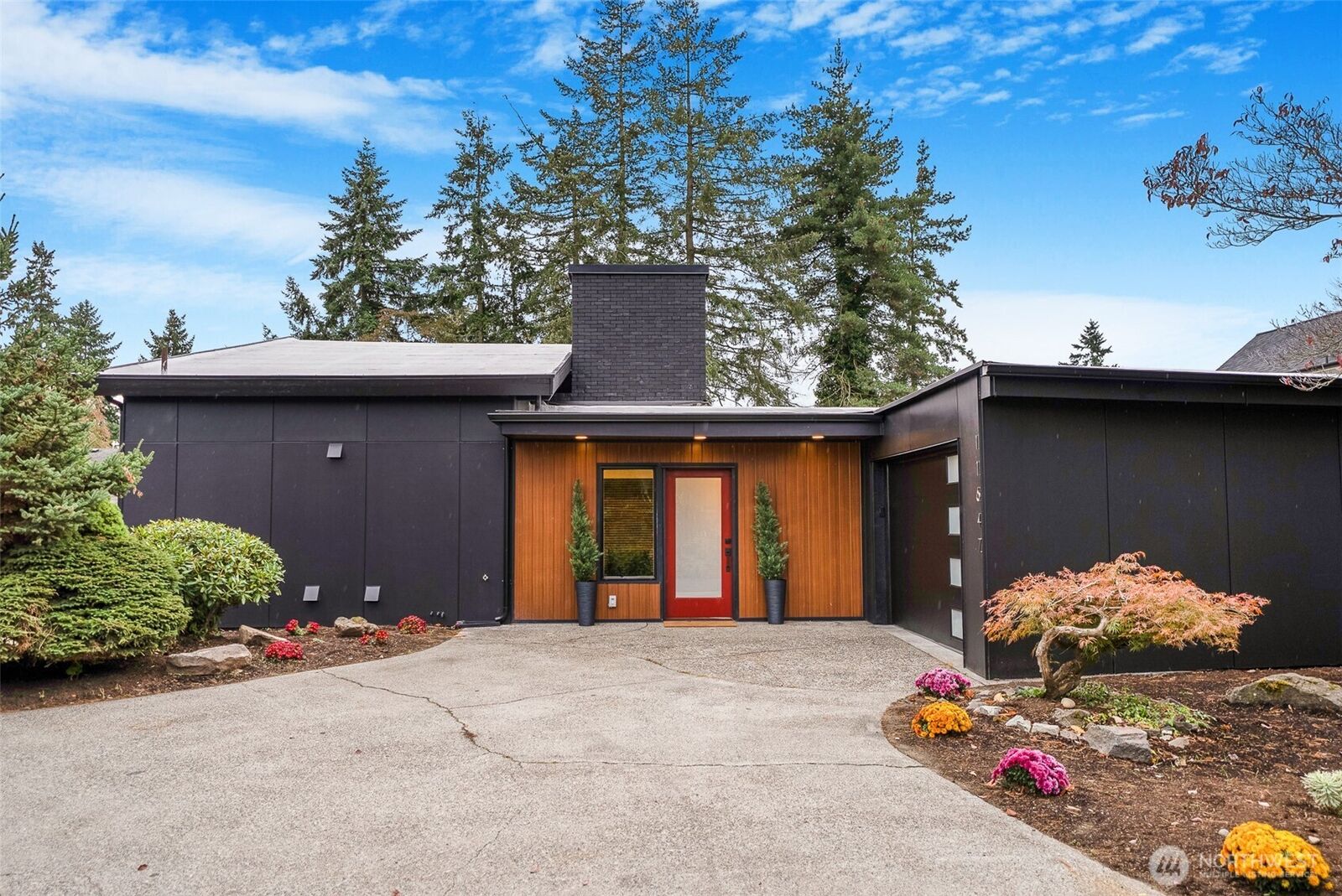 Property Photo:  11647  Beacon Avenue S  WA 98178 