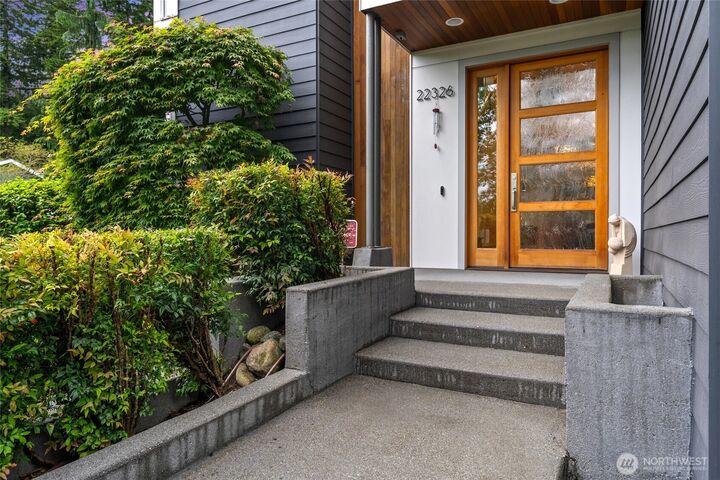 Property Photo:  22326  2nd Place SE  WA 98021 