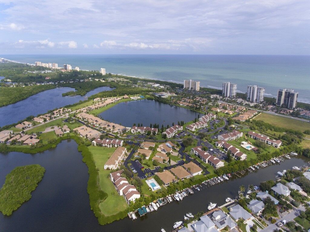 Property Photo:  3206 S Lakeview Circle 105  FL 34949 