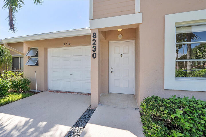 Property Photo:  8230 Springtree Road  FL 33496 
