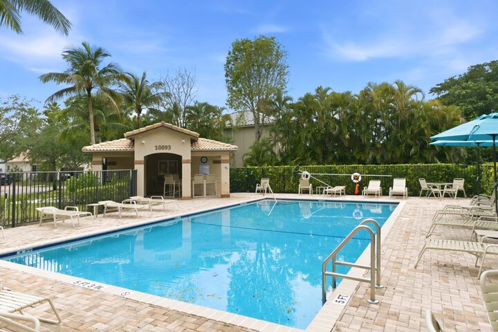 Property Photo:  10134 Boca Vista Drive  FL 33498 