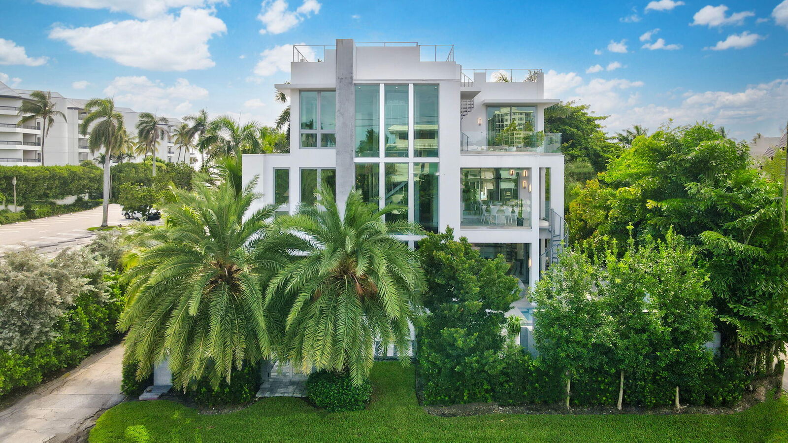 Property Photo:  147 Gleason Street  FL 33483 