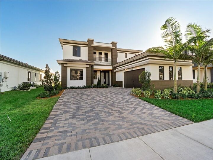 Property Photo: 10870 Shore Street FL 33076