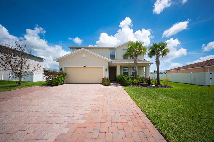 Property Photo:  7647 NW Old Grove Lane  FL 34987 