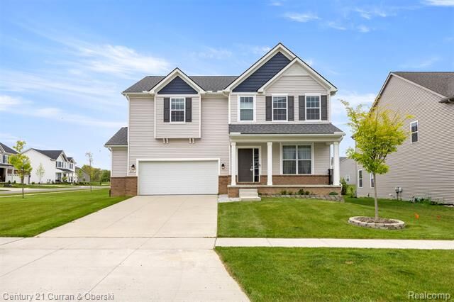 Property Photo: 2717 Salt Springs Drive MI 48176