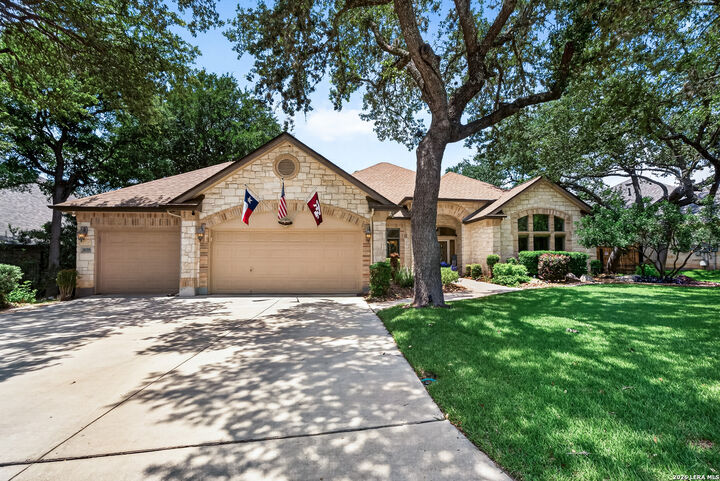 Property Photo: 14006 French Park TX 78023
