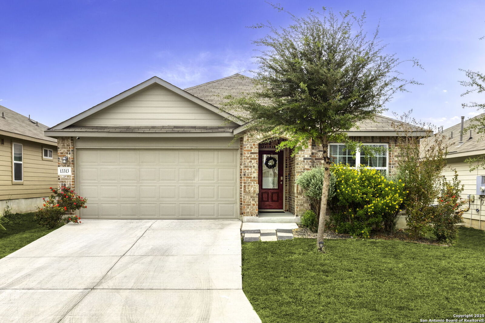 Property Photo: 13313 Wood Sedge TX 78254