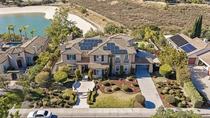 Property Photo: 9156 Bernardo Lakes Drive CA 92127