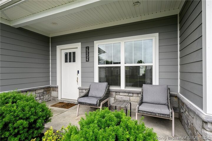 Property Photo:  3523 Edgewood Village Drive  IN 47130 