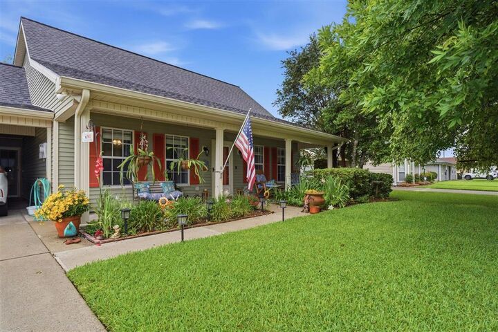 Property Photo:  129 Vanessa Avenue  LA 70605 