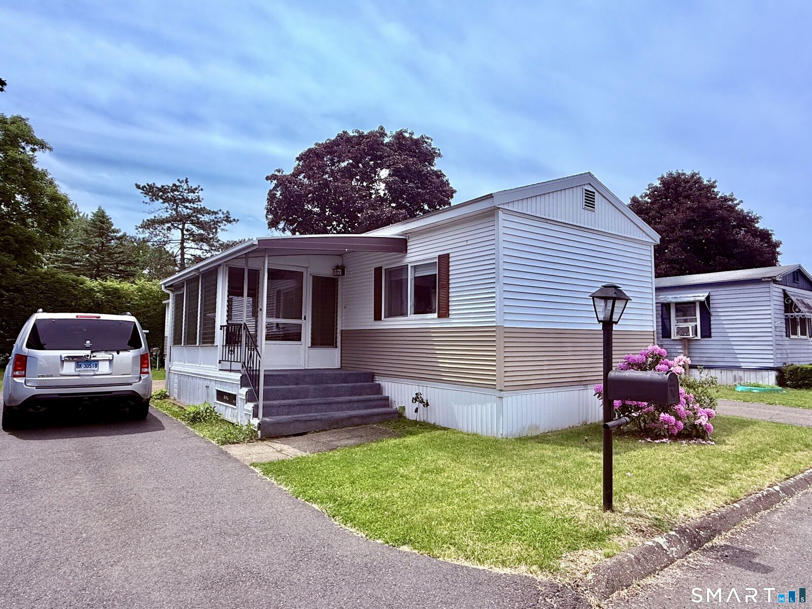 Property Photo:  14 Arapaho Drive  CT 06118 