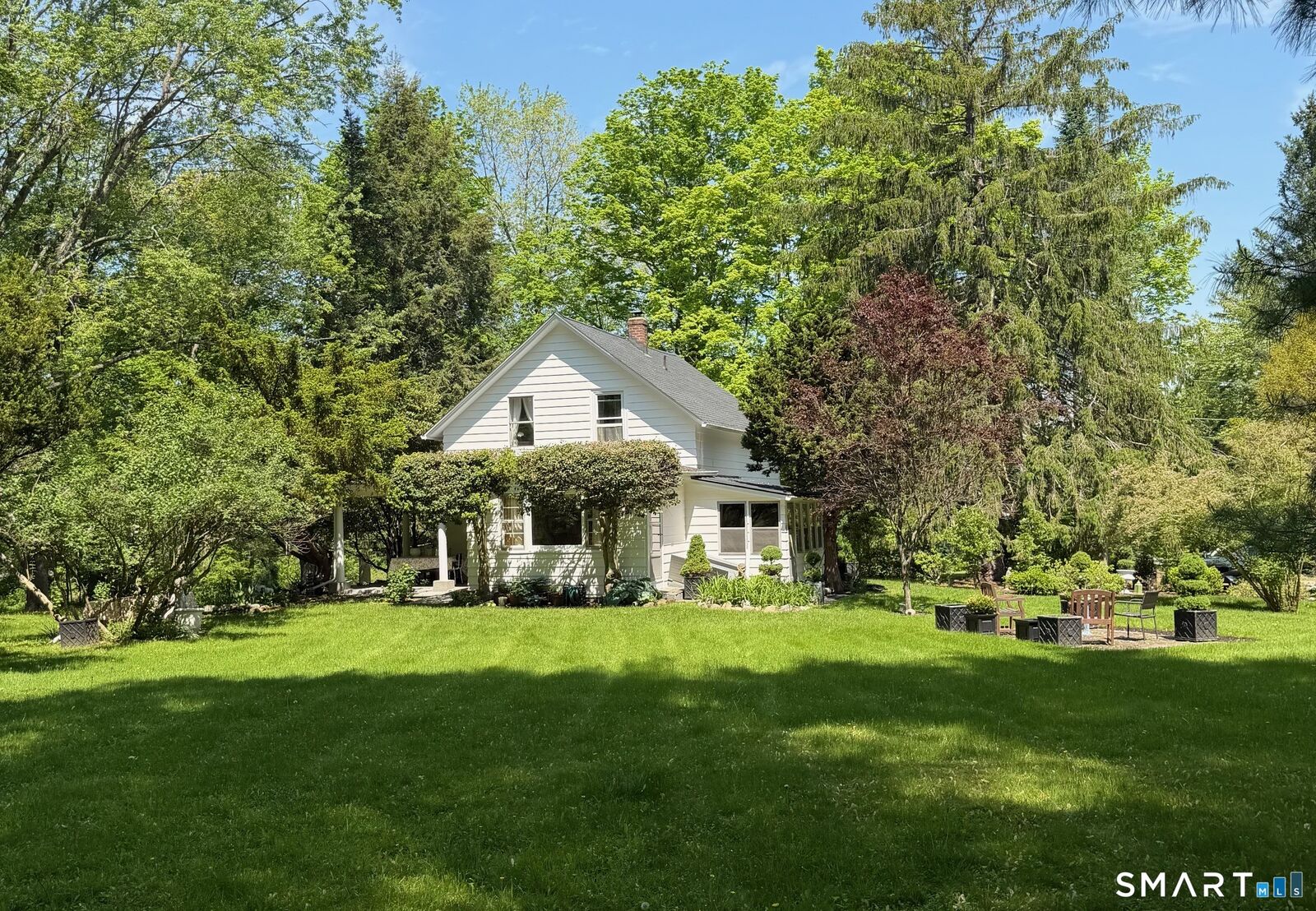 Property Photo:  467 South St Extension  CT 06238 