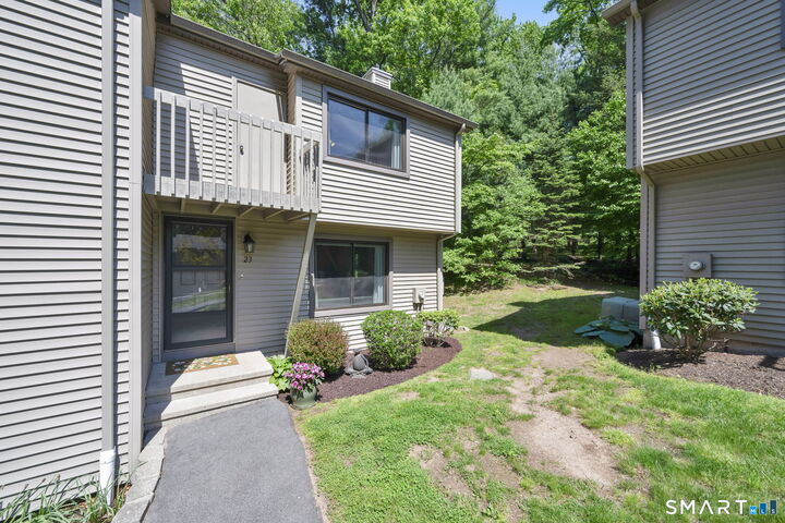 Property Photo: 23 Conestoga Way 23 CT 06033