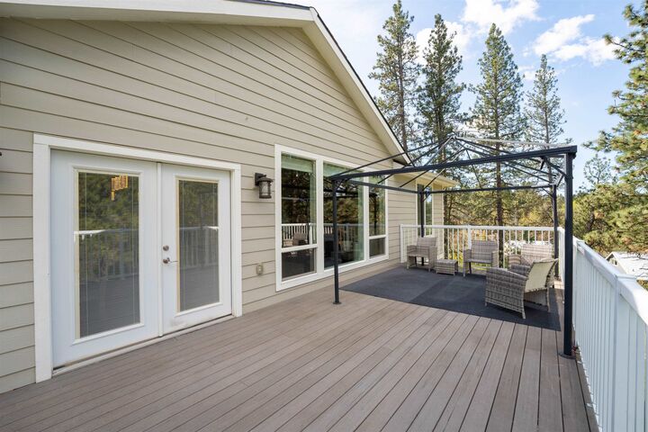 Property Photo:  11511 E Connor Rd  WA 99036 
