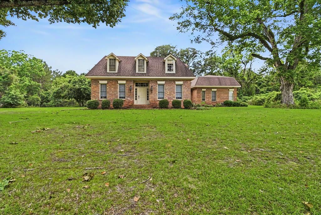 Property Photo:  4232 County Road 71  AL 36373 