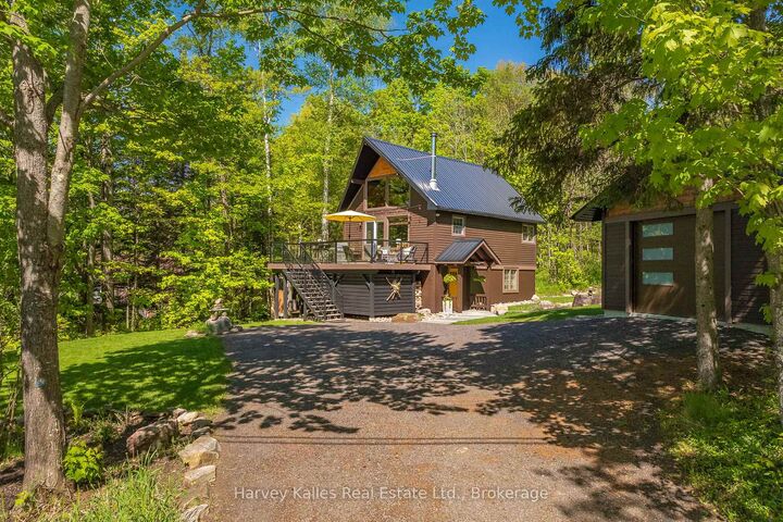 157 Chalet Crescent — photo 1