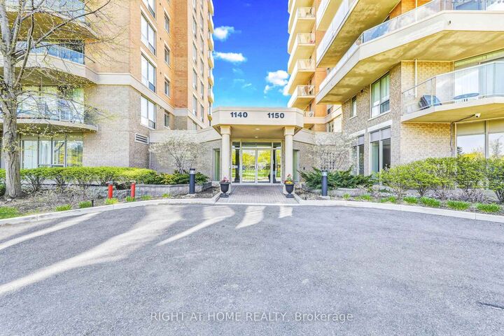 Property Photo: 1140 Parkwest Place 502 ON L5E 3K9