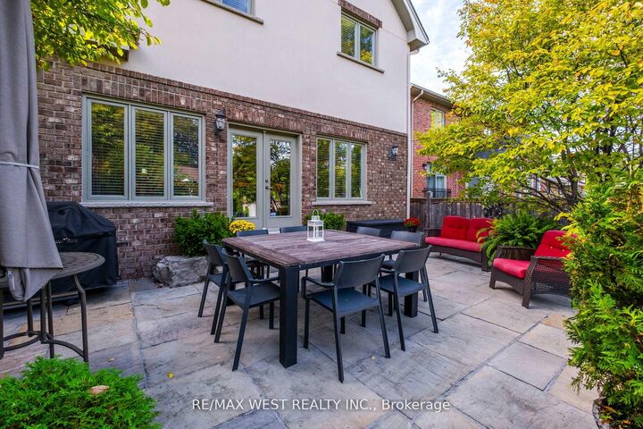 Property Photo:  11 Tremont Road  ON M9B 3X3 