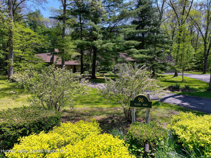 Property Photo:  96 Plains  NY 12561 