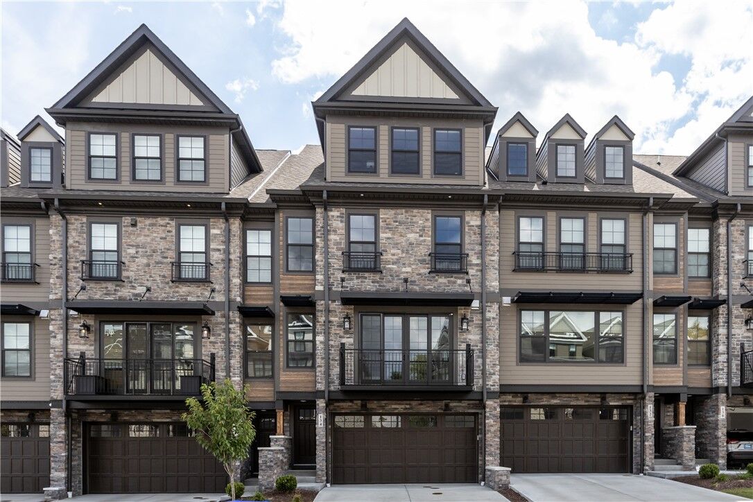 Property Photo:  134 Enclave Dr  PA 16046 