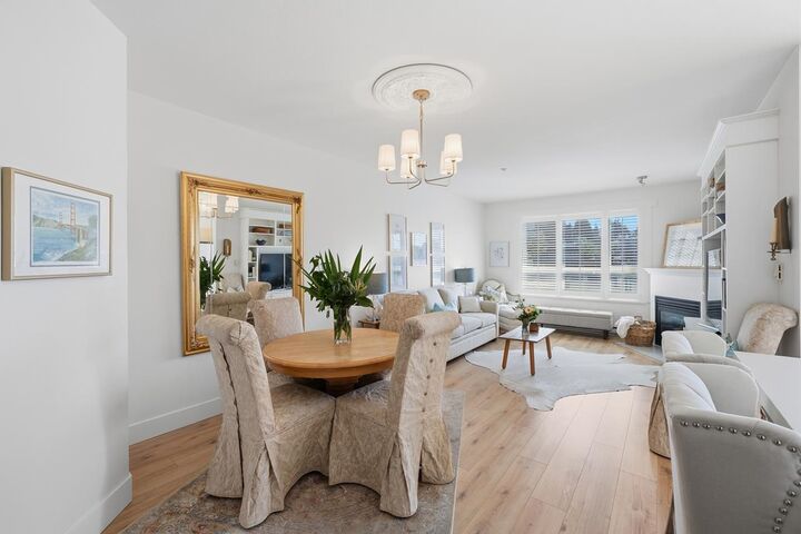 Property Photo: 3151 Connaught Crescent 202 BC V7R 4X6
