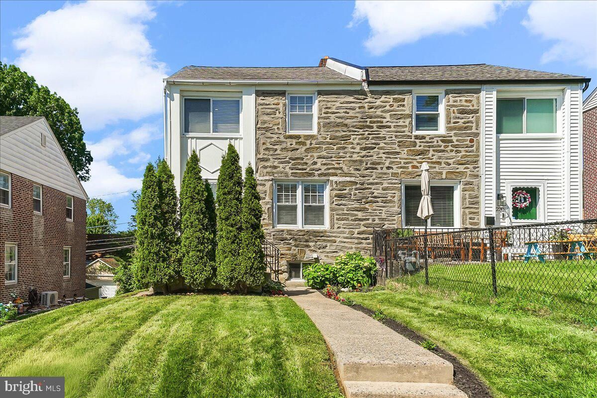 Property Photo:  1228 Cobbs Street  PA 19026 