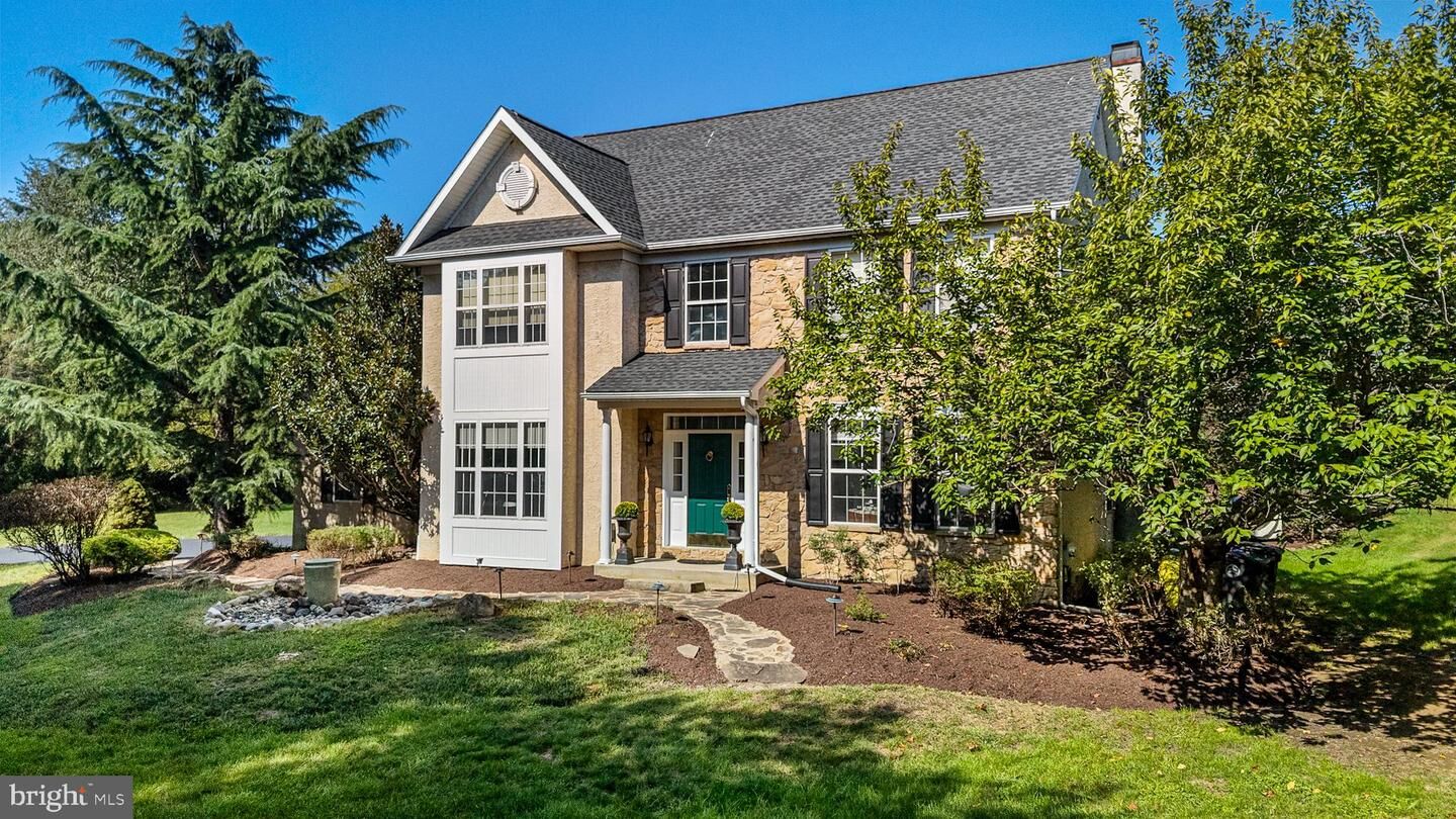 Property Photo: 17 Highview Road PA 19335