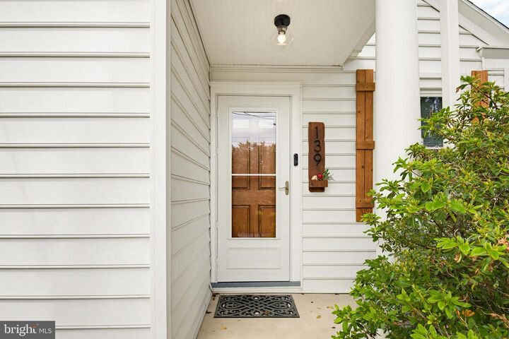 Property Photo:  139 Montrose Avenue  PA 17603 