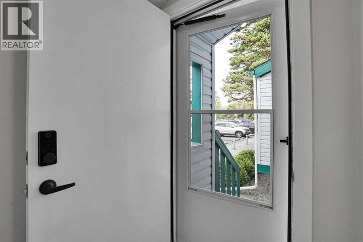 Property Photo:  131 Templehill Drive Northeast  AB T1Y 4T1 