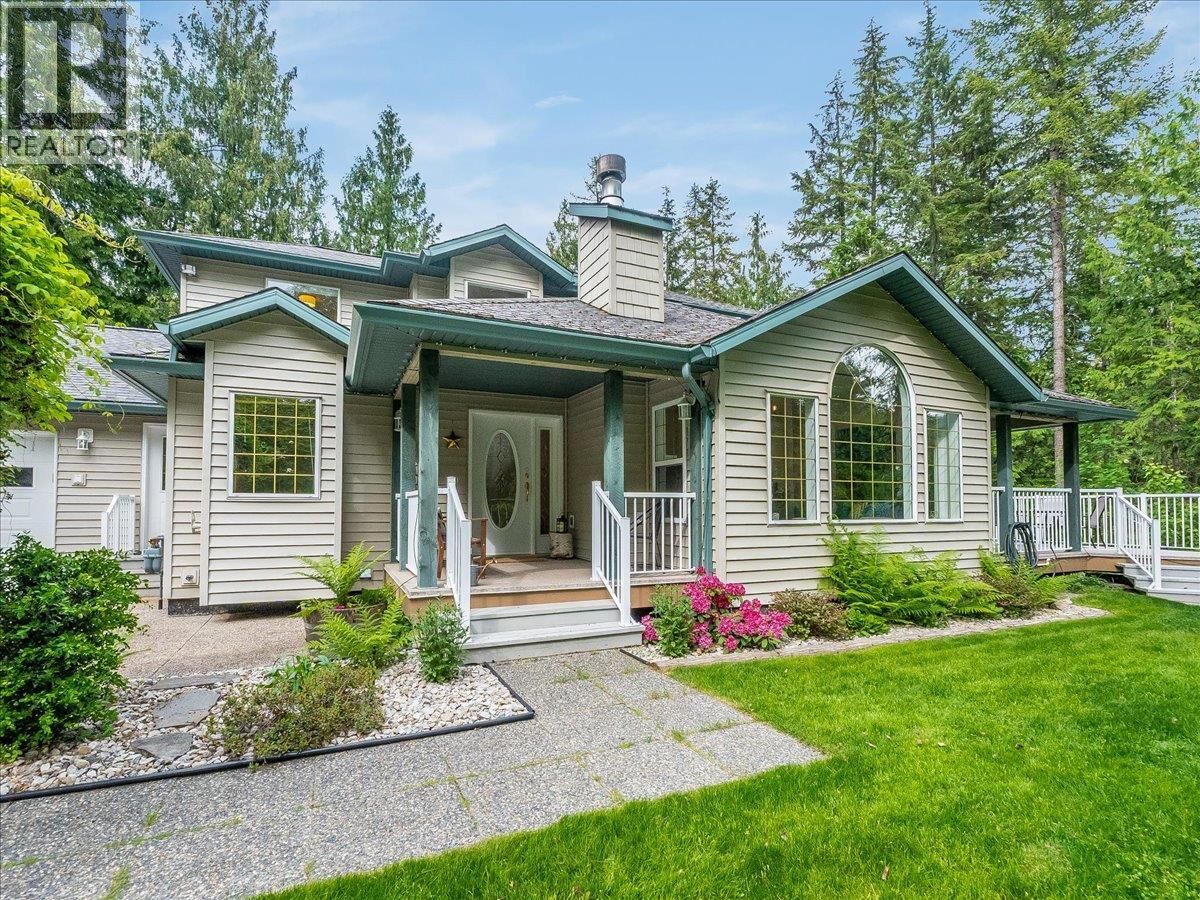 Property Photo:  2287 Crystal Springs Road  BC V1L 6K4 