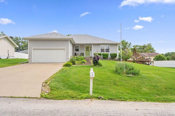 Property Photo:  412 W Champain St  MO 65026 