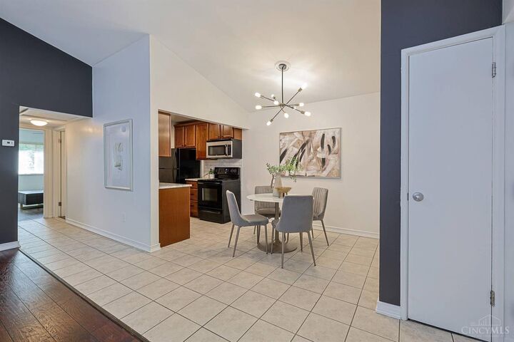 Property Photo:  3069 Alpine Terrace  OH 45208 