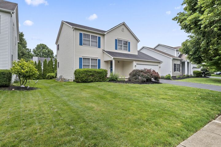 Property Photo:  5906 Sandy Rings Lane  OH 43016 
