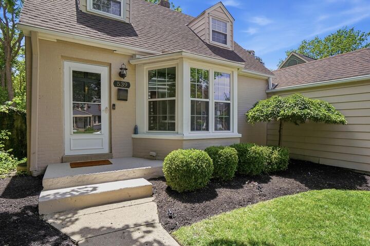 Property Photo: 539 Colonial Avenue OH 43085