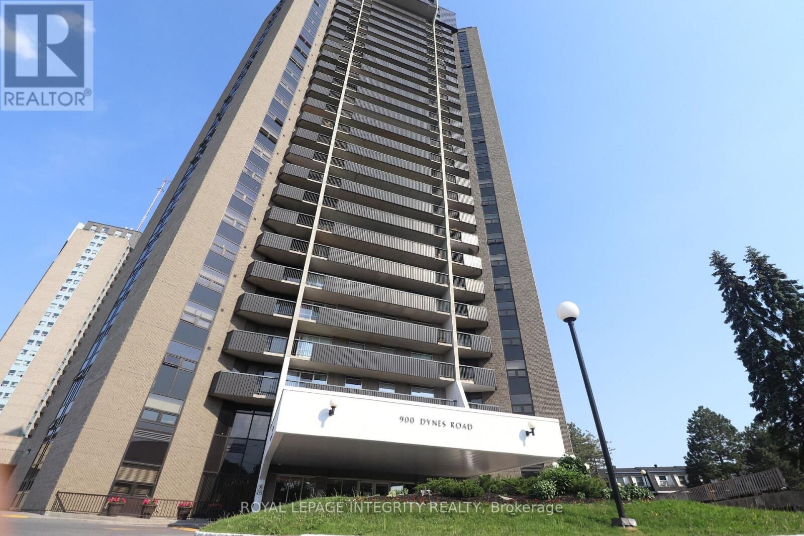 Property Photo:  900 Dynes Road North 2505  ON K2C 3L6 