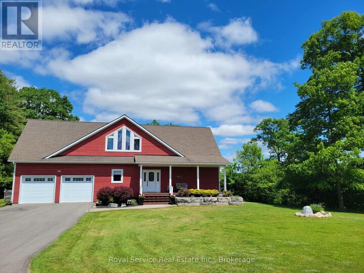 Property Photo:  709 Carveth Drive  ON L0A 1G0 