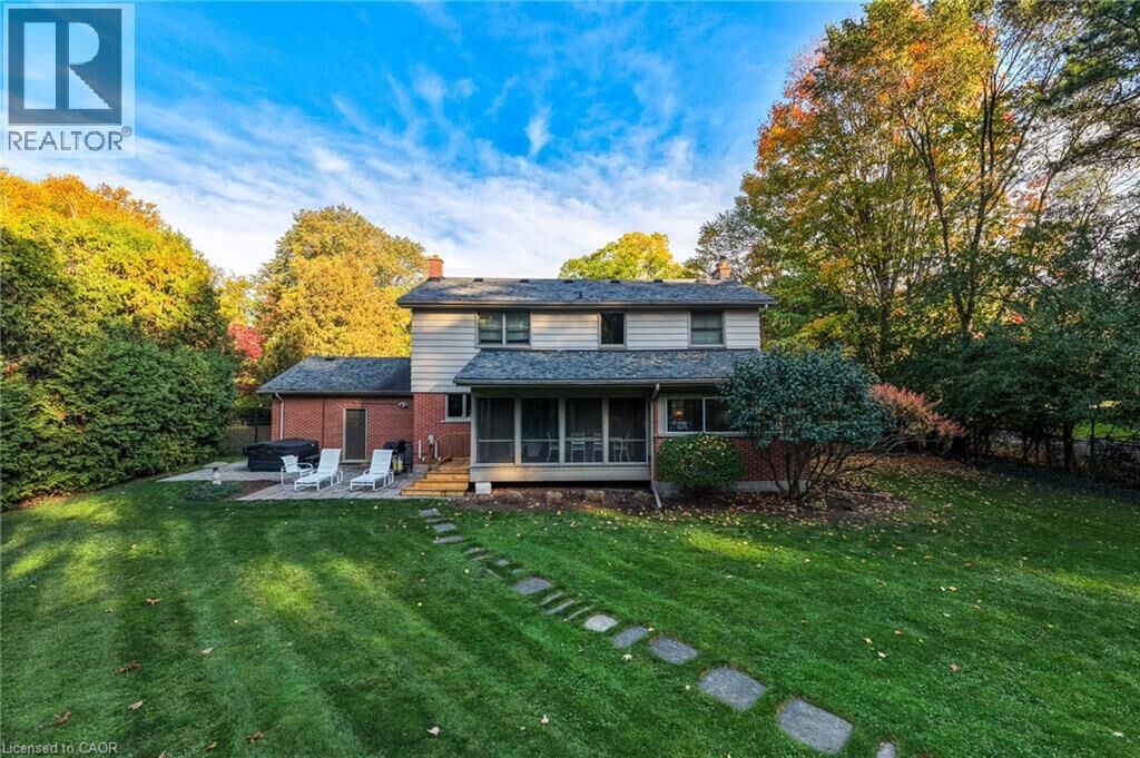 Property Photo: 150 Mansfield Drive ON L9G 1M7