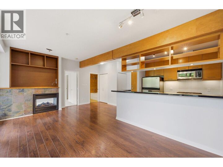 Property Photo:  560 Raven Woods Drive 318  BC V7G 2T3 