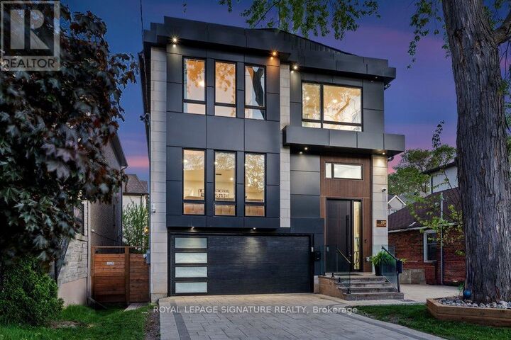 Property Photo: 339 Broadway Avenue ON M4P 1W6