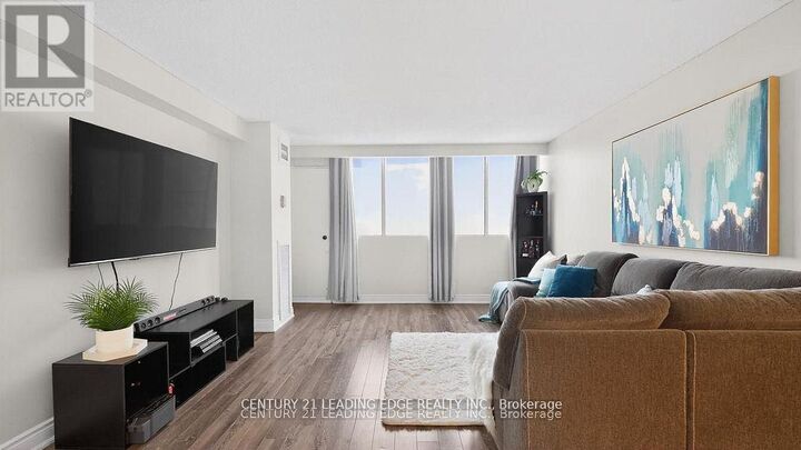 Property Photo: 40 Bay Mills Boulevard 707 ON M1T 3P5