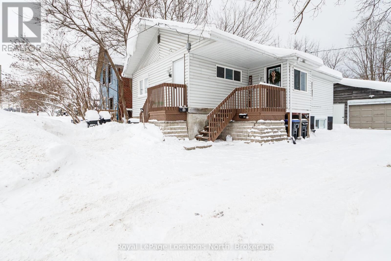 Property Photo:  46 Fourth Street West  ON L4R 3S8 