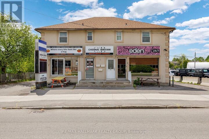 912 St Laurent Boulevard South — photo 1