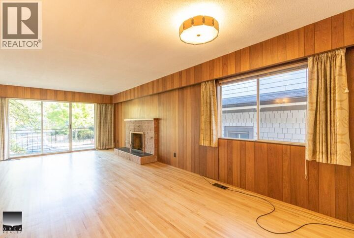 Property Photo:  4608 West 15th Avenue  BC V6R 3B6 